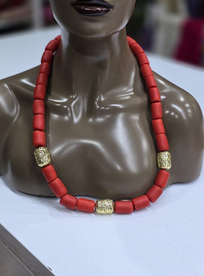 Single gold necklace set