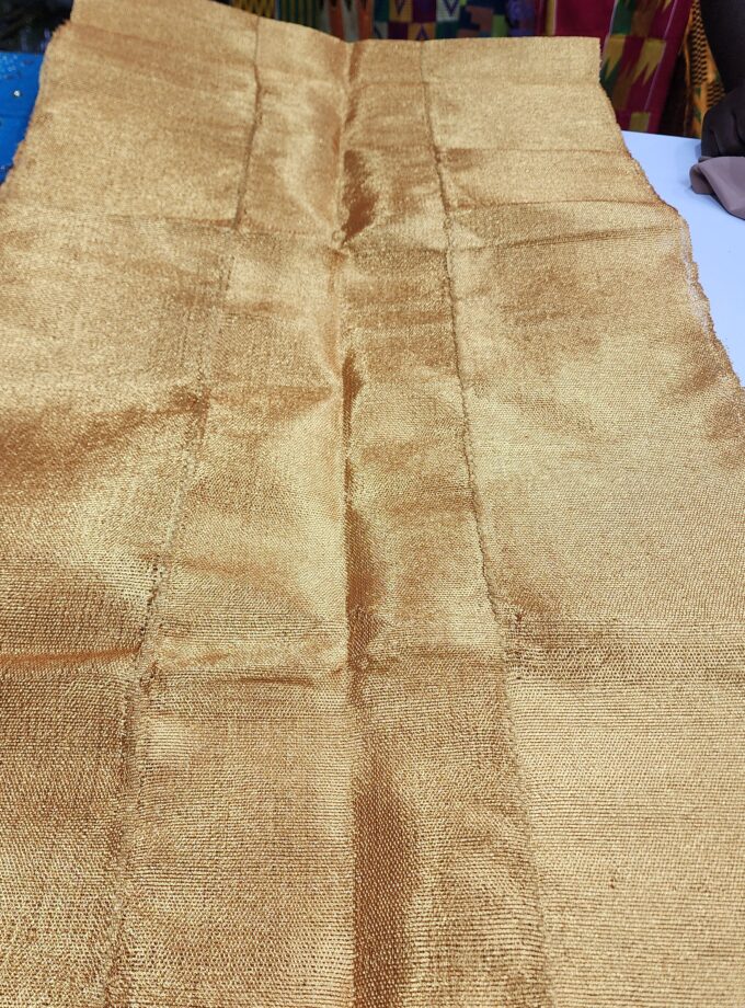 Ipele/ Shoulder hanging fabric